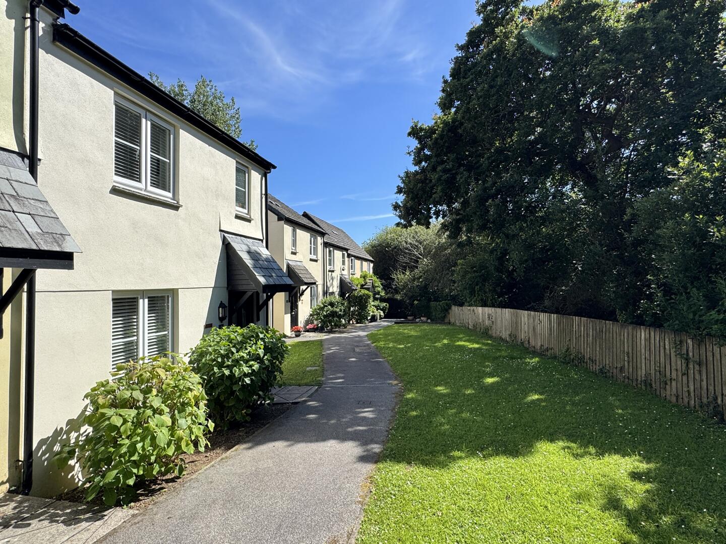 Kew Lastanen, Tinney Drive, Truro
